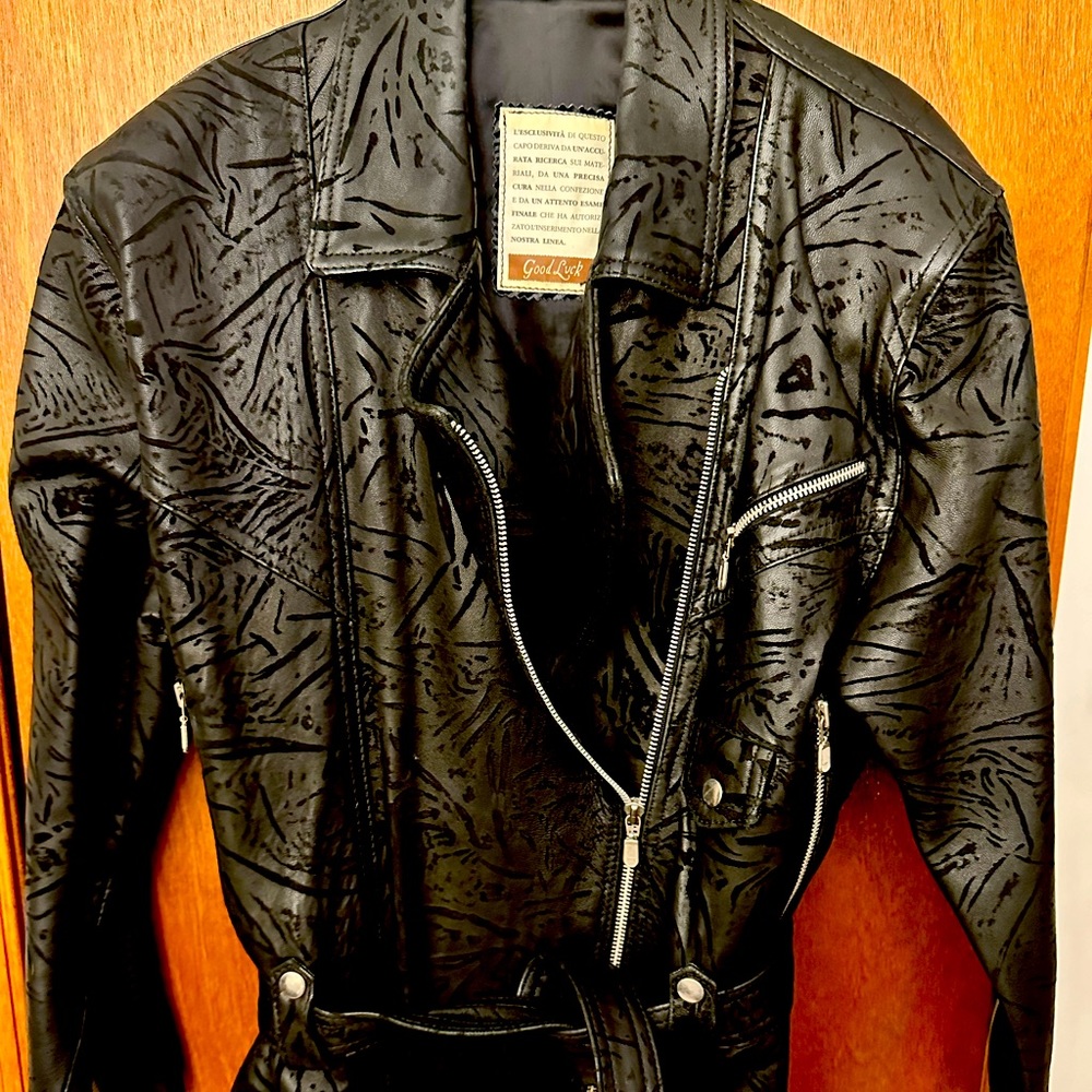 Genuine Italian Leather Jacket. Gently worn, heavy in weight. Make an offer